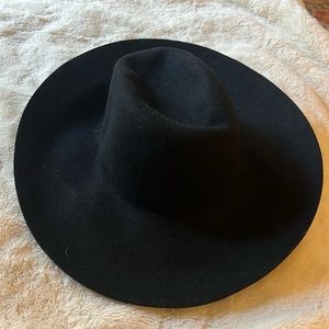 Black floppy wool hat
